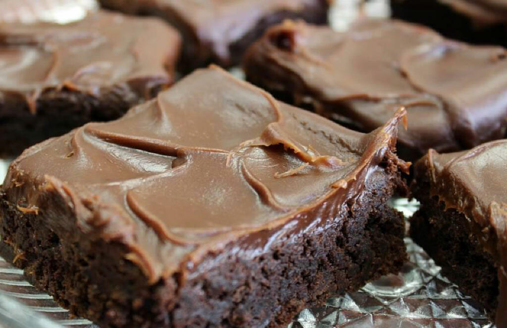 Brownie Mixes, Fudge Brownie Mix, Superior Brownie Mix (cakey)