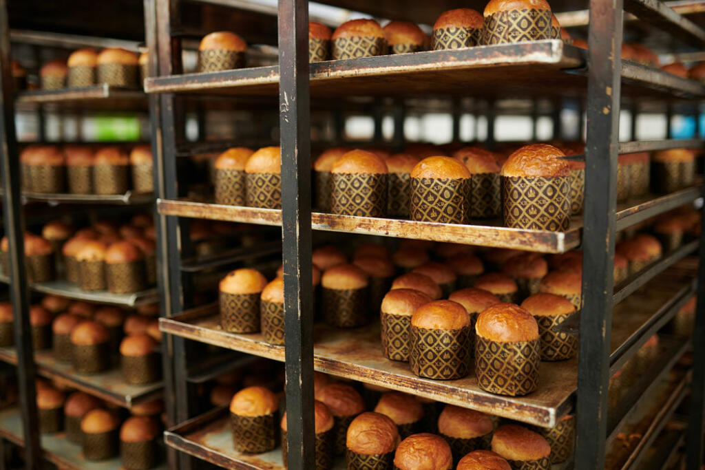 muffins mixes Gregory''s Foods, Bakers rack of muffins